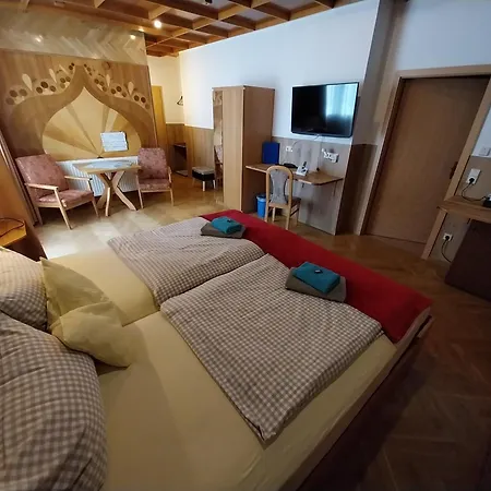 ホテル Waldschloesschen Mit Gaststube