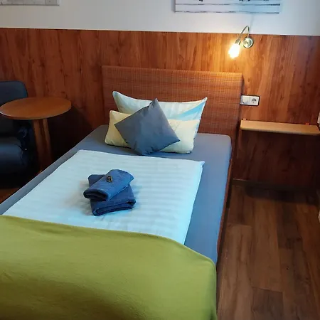 Ξενοδοχείο Waldschloesschen Mit Gaststube