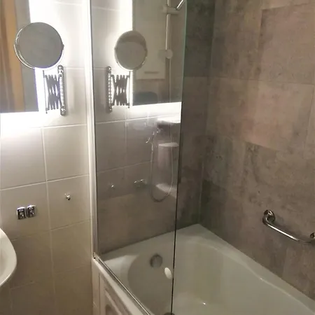 Hotel Waldschloesschen Mit Gaststube *